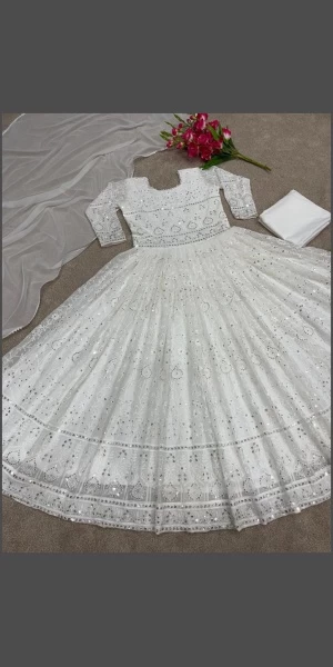 roma-wedding-styling-witte-anarkali-rws130