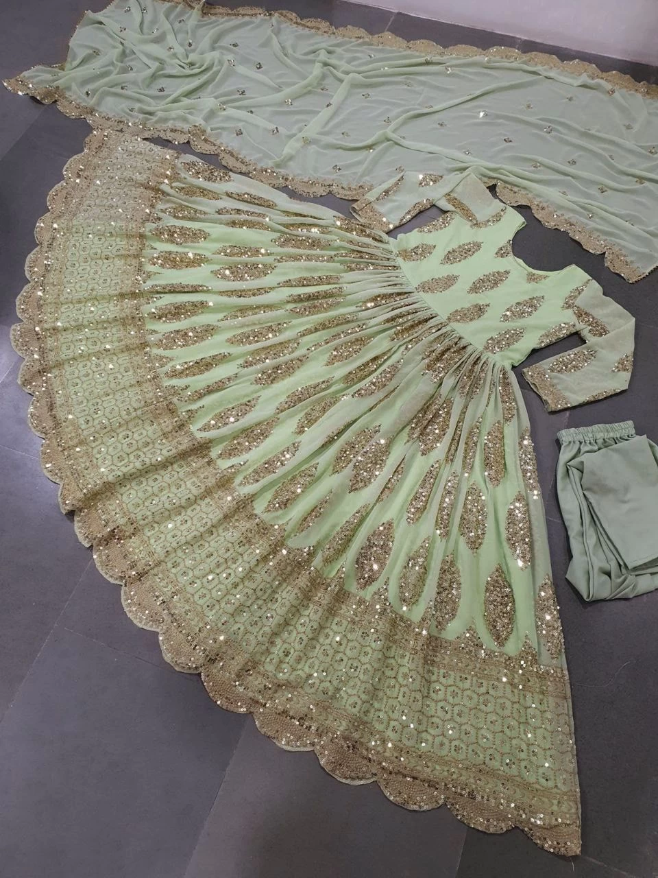 Anarkali Georgette met pailletten